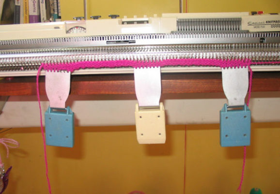 starting to knit a sampler